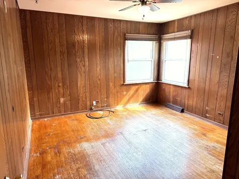 15531 Woodlawn East Avenue South Holland IL 60473
