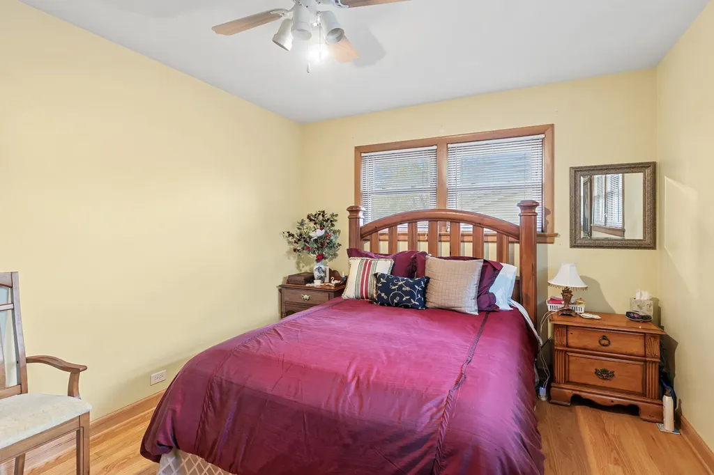 9226 Kilbourn Avenue Skokie IL 60076