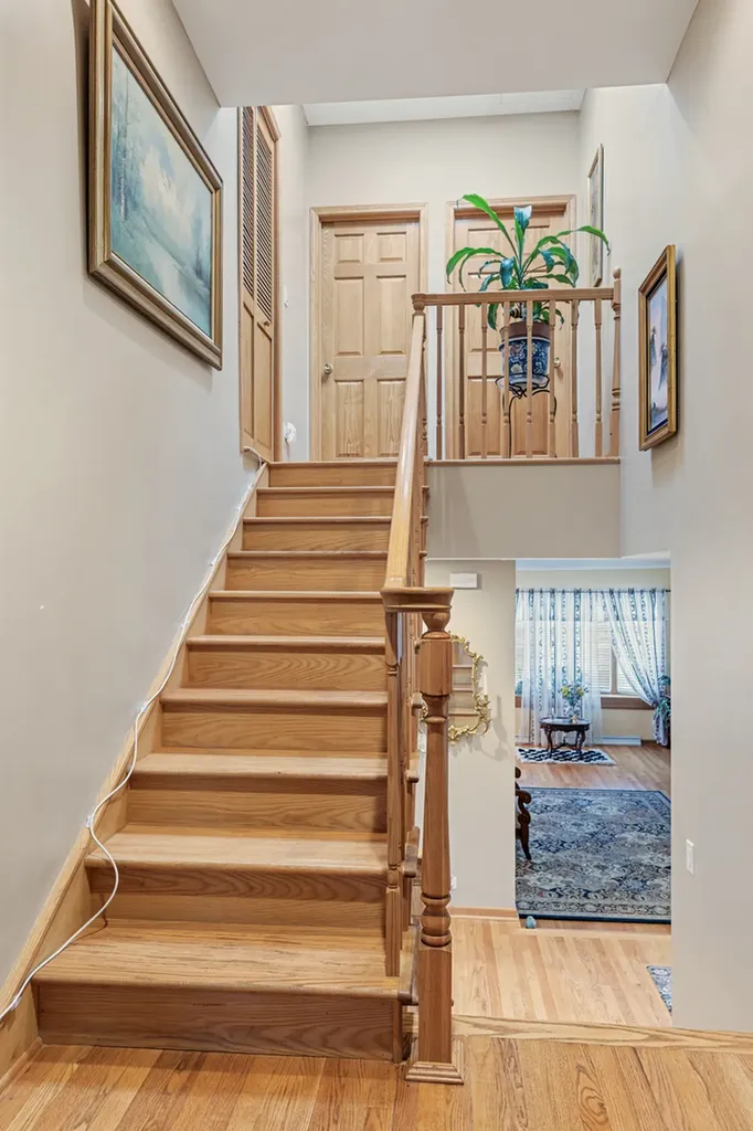 9226 Kilbourn Avenue Skokie IL 60076