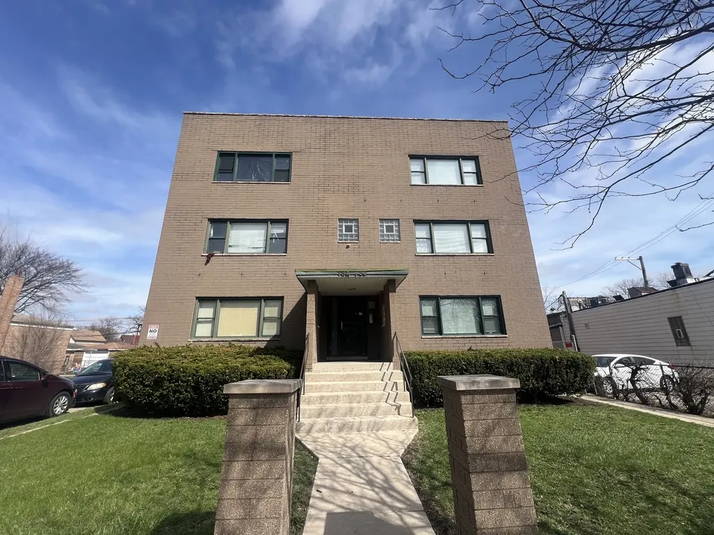 734 East 95th Street Chicago IL 60619