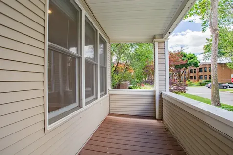 5707 North Rockwell Street Chicago IL 60659