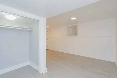 5707 North Rockwell Street Chicago IL 60659
