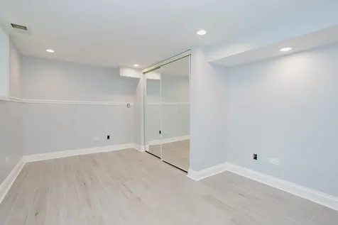 5707 North Rockwell Street Chicago IL 60659