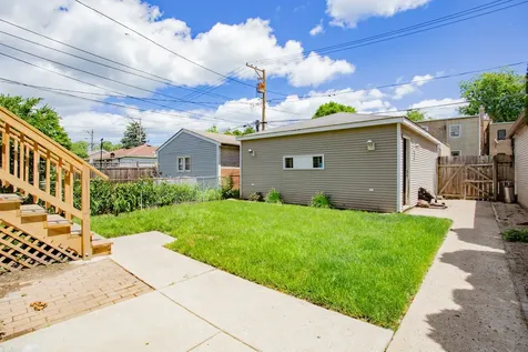 5707 North Rockwell Street Chicago IL 60659