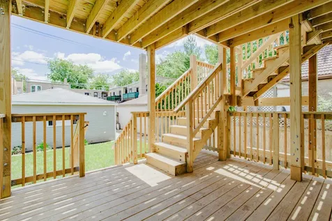 5707 North Rockwell Street Chicago IL 60659