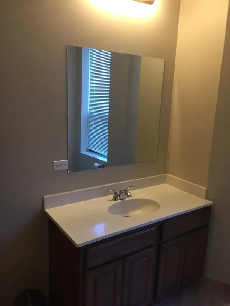 4041 South Calumet Avenue Chicago IL 60653