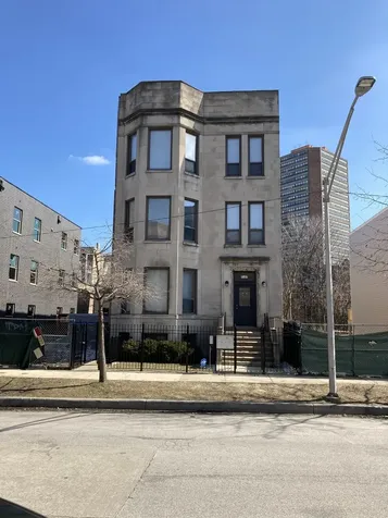 4041 South Calumet Avenue Chicago IL 60653
