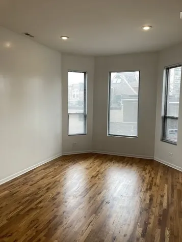 4041 South Calumet Avenue Chicago IL 60653