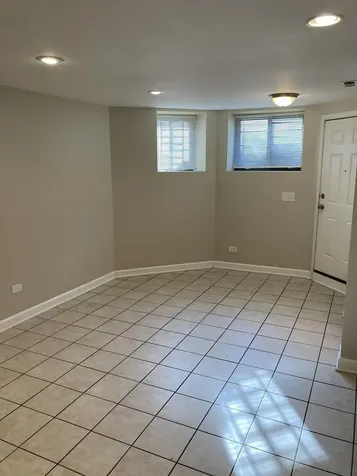 4041 South Calumet Avenue Chicago IL 60653