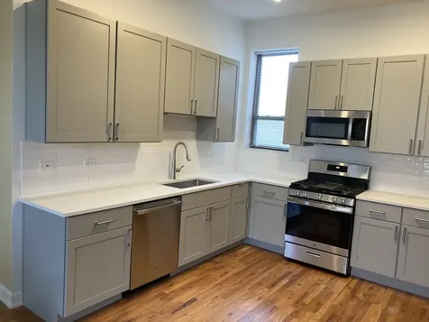 4041 South Calumet Avenue Chicago IL 60653