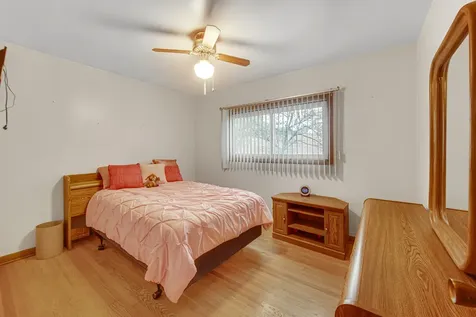 9238 South Constance Avenue Chicago IL 60617