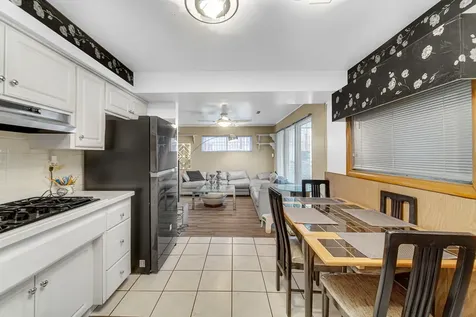 9238 South Constance Avenue Chicago IL 60617