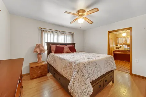 9238 South Constance Avenue Chicago IL 60617