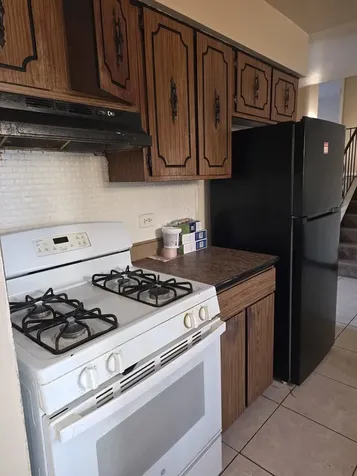 16440 Michigan Avenue South Holland IL 60473
