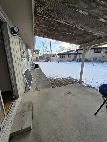 16440 Michigan Avenue South Holland IL 60473