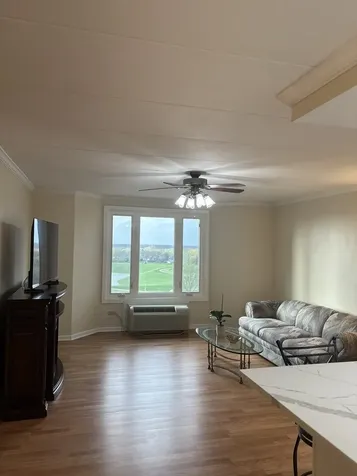 1 Renaissance Place Palatine IL 60067