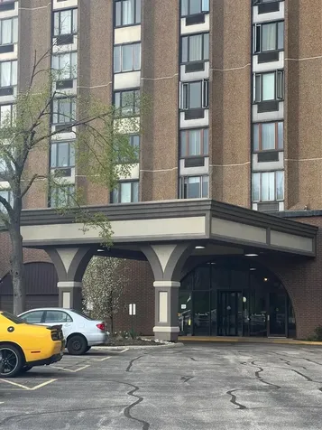 1 Renaissance Place Palatine IL 60067