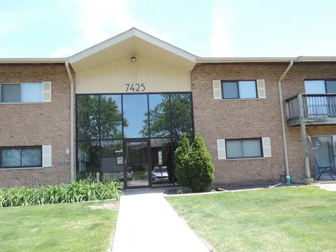 7425 Brookdale Drive Darien IL 60561