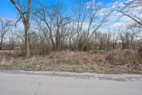 13435 South Lawndale Avenue Robbins IL 60472