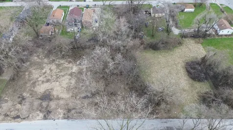 13435 South Lawndale Avenue Robbins IL 60472