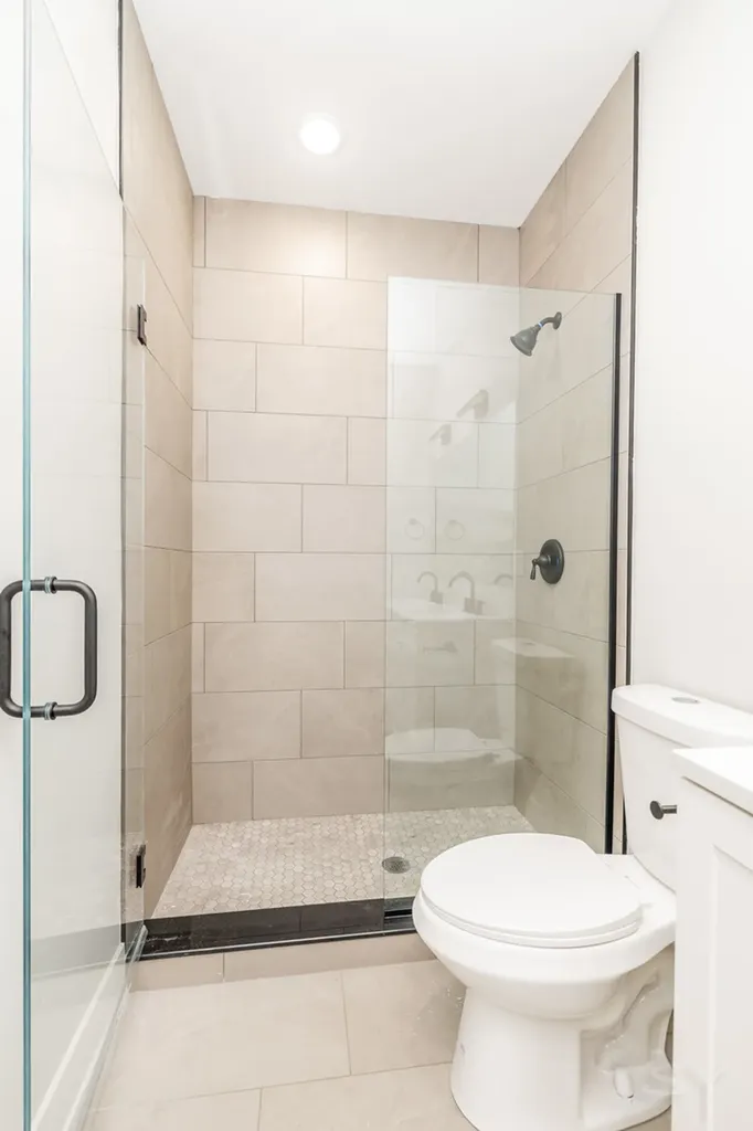 6220 South King Drive Chicago IL 60637