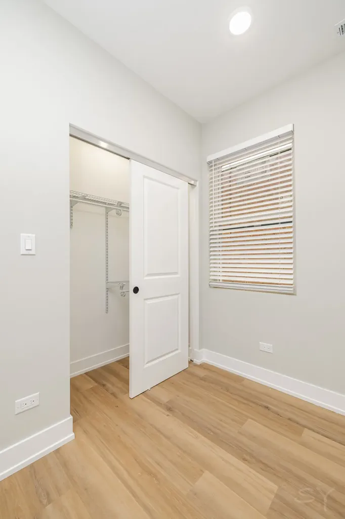 6220 South King Drive Chicago IL 60637