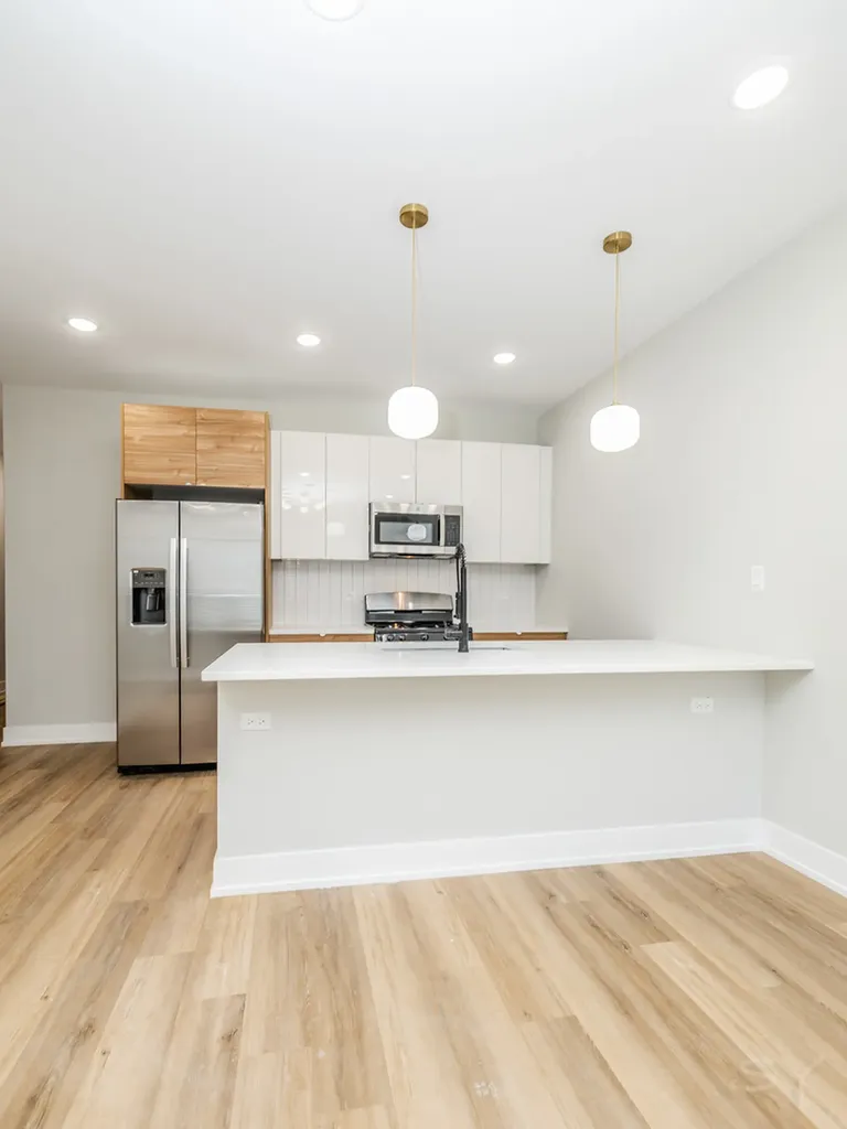 6220 South King Drive Chicago IL 60637