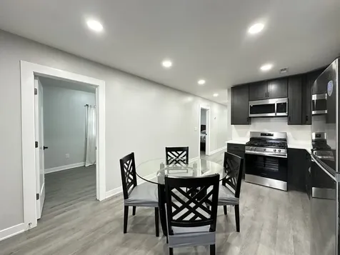 1937 West Grand Avenue Chicago IL 60622