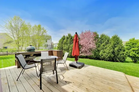 3752 Innesbrook Court Algonquin IL 60102