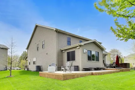 3752 Innesbrook Court Algonquin IL 60102