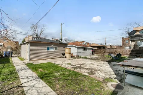 1304 South 58th Avenue Cicero IL 60804