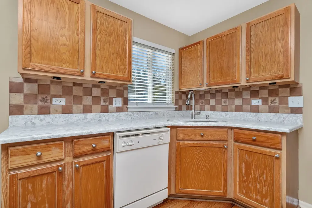 2509 Rosehall Lane Aurora IL 60503