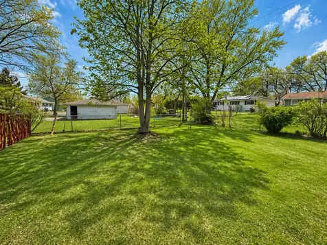 3300 Rugby Court Waukegan IL 60087