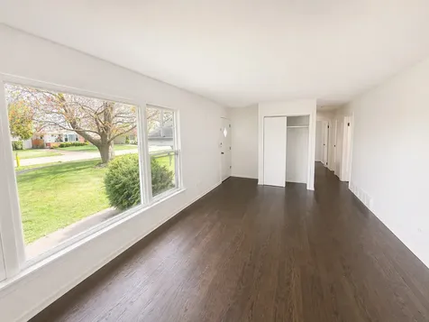 3300 Rugby Court Waukegan IL 60087