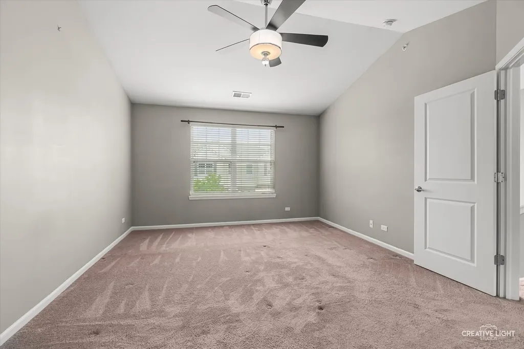 305 Lexington Lane Rolling Meadows IL 60008