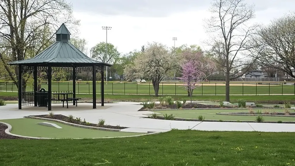305 Lexington Lane Rolling Meadows IL 60008