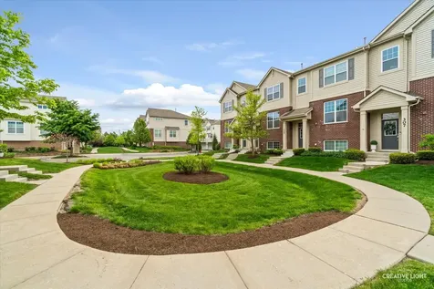 305 Lexington Lane Rolling Meadows IL 60008
