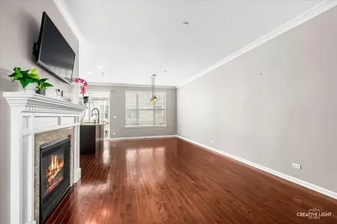 305 Lexington Lane Rolling Meadows IL 60008