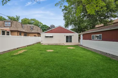 2534 Maple Street River Grove IL 60171