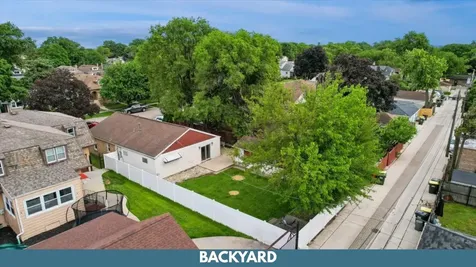2534 Maple Street River Grove IL 60171