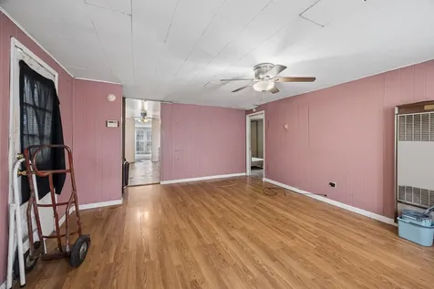 16323 Paulina Street Markham IL 60428