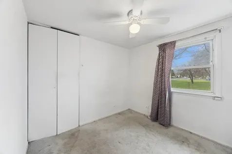 16323 Paulina Street Markham IL 60428