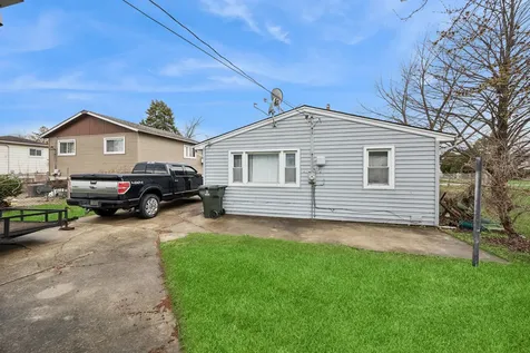 16323 Paulina Street Markham IL 60428