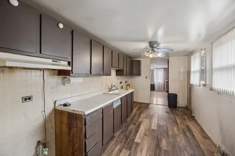 16323 Paulina Street Markham IL 60428