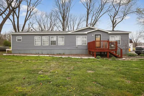 21309 Gambill Lane Carlyle IL 62231