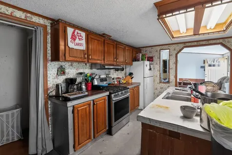 21309 Gambill Lane Carlyle IL 62231
