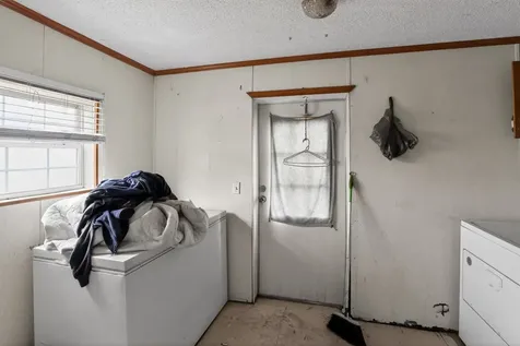 21309 Gambill Lane Carlyle IL 62231