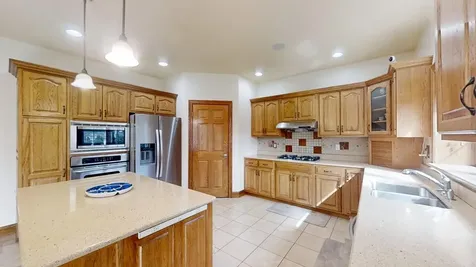 1808 Vale Street Champaign IL 61822