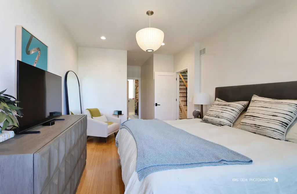 1555 North Talman Avenue Chicago IL 60622