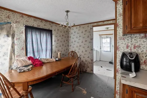 21309 Gambill Lane Carlyle IL 62231